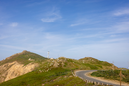 精选好看的动漫壁纸，带你进入梦幻世界